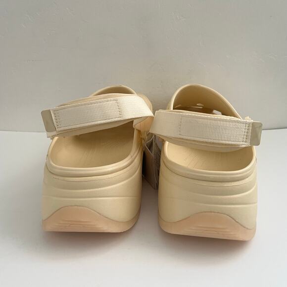 Crocs Hiker Xscape Clogs M13/W15 in Vanilla Neutral Chunky Platform Unisex NWT main image 5